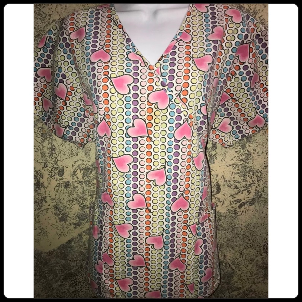 Cute Scrub top!!